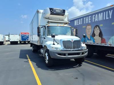 International 4300 24 ft Refrigerated Truck - 280HP, 6 Speed Automatic