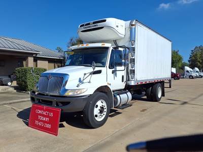 International 4300 18 ft Refrigerated Truck - 250HP, 6 Speed Automatic