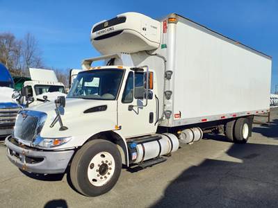 International 4300 26 ft Refrigerated Truck - 250HP, 6 Speed Automatic