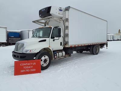 International 4300 26 ft Refrigerated Truck - 250HP, 6 Speed Automatic, Liftgate