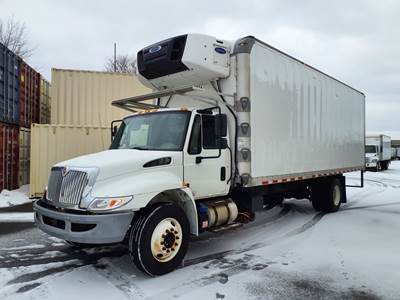 International 4300 26 ft Refrigerated Truck - 240HP, 6 Speed Automatic