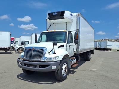 International 4300 24 ft Refrigerated Truck - 280HP, 6 Speed Automatic