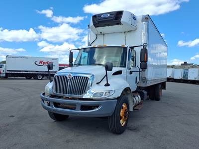 International 4300 24 ft Refrigerated Truck - 280HP, 6 Speed Automatic
