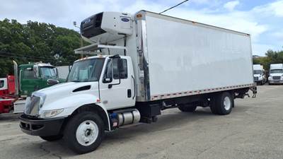 International 4300 26 ft Refrigerated Truck - 240HP, 6 Speed Automatic, Liftgate
