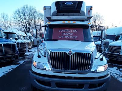 International MV607 24 ft Refrigerated Truck - 270HP, 6 Speed Automatic, Liftgate
