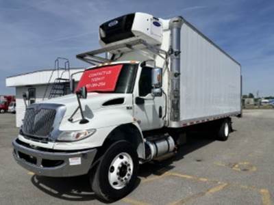 International MV607 26 ft Refrigerated Truck - 240HP, 6 Speed Automatic, Liftgate