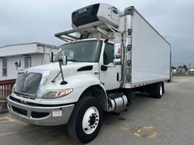 International MV607 26 ft Refrigerated Truck - 240HP, 6 Speed Automatic, Liftgate
