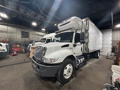 International MV607 22 ft Refrigerated Truck - 240HP, 6 Speed Automatic