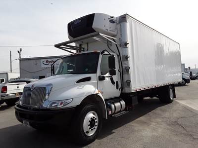International MV607 26 ft Refrigerated Truck - 240HP, 6 Speed Automatic
