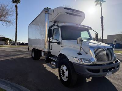 International MV607 20 ft Refrigerated Truck - 260HP, 6 Speed Automatic