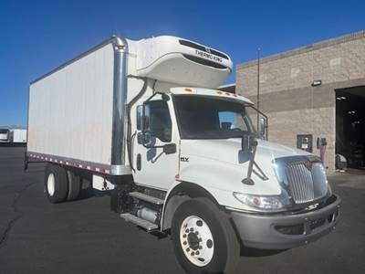 International MV607 20 ft Refrigerated Truck - 260HP, 6 Speed Automatic