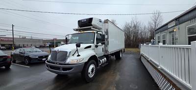 International MV607 22 ft Refrigerated Truck - 240HP, 6 Speed Automatic