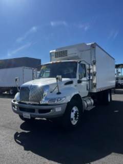 International MV607 18 ft Refrigerated Truck - 325HP, 6 Speed Automatic