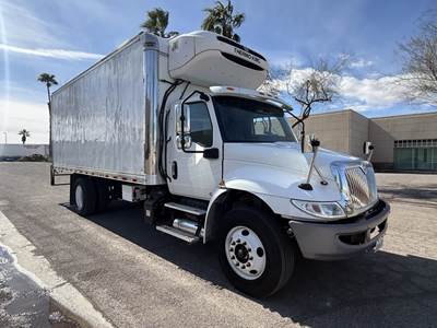 International MV607 20 ft Refrigerated Truck - 260HP, 6 Speed Automatic