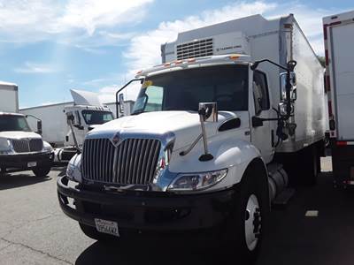 International MV607 18 ft Refrigerated Truck - 260HP, 6 Speed Automatic