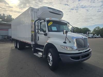 International MV607 24 ft Refrigerated Truck - 330HP, 6 Speed Automatic