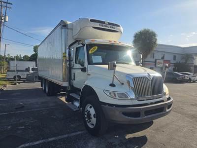 International MV607 24 ft Refrigerated Truck - 330HP, 6 Speed Automatic, Liftgate