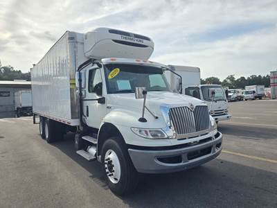 International MV607 24 ft Refrigerated Truck - 330HP, 6 Speed Automatic