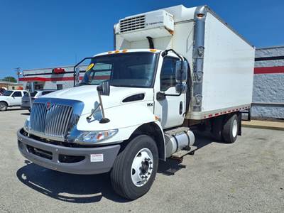 International MV607 18 ft Refrigerated Truck - 325HP, 6 Speed Automatic