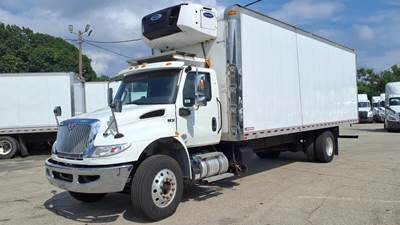 International MV607 26 ft Refrigerated Truck - 240HP, 6 Speed Automatic