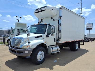 International MV607 18 ft Refrigerated Truck - 260HP, 6 Speed Automatic