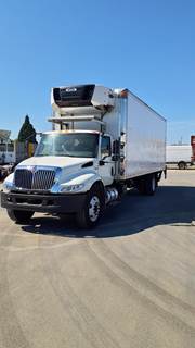 International MV607 26 ft Refrigerated Truck - 240HP, 6 Speed Automatic, Liftgate