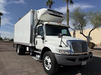 International MV607 20 ft Refrigerated Truck - 260HP, 6 Speed Automatic