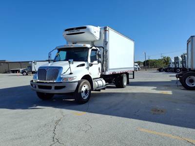 International MV607 18 ft Refrigerated Truck - 260HP, 6 Speed Automatic