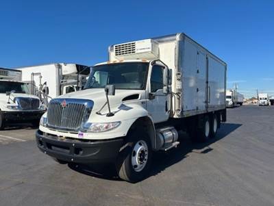 International MV607 20 ft Refrigerated Truck - 350HP, 6 Speed Automatic