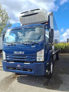Isuzu FTR 26 ft Refrigerated Truck - 215HP, 6 Speed Automatic, Liftgate