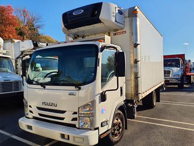 Isuzu NPR 16 ft Refrigerated Truck - 215HP, 6 Speed Automatic, Liftgate