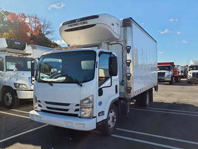 Isuzu NPR 16 ft Refrigerated Truck - 215HP, 6 Speed Automatic, Liftgate