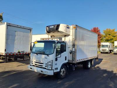 Isuzu NPR 16 ft Refrigerated Truck - 215HP, 6 Speed Automatic, Liftgate