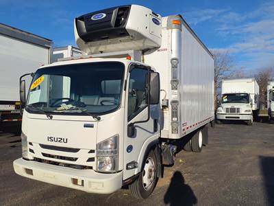 Isuzu NPR 16 ft Refrigerated Truck - 215HP, 6 Speed Automatic, Liftgate