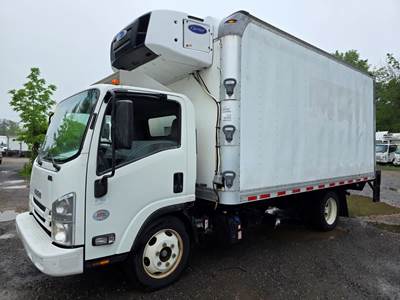 Isuzu NPR 16 ft Refrigerated Truck - 215HP, 6 Speed Automatic, Liftgate