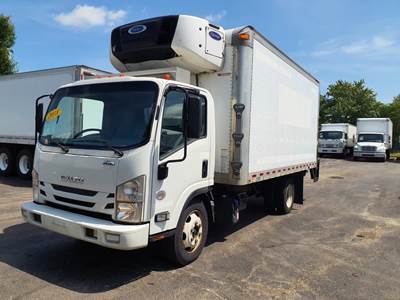 Isuzu NPR 16 ft Refrigerated Truck - 215HP, 6 Speed Automatic, Liftgate
