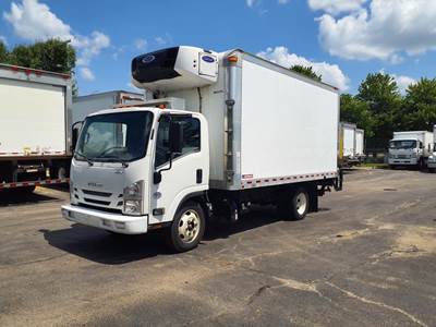 Isuzu NPR 16 ft Refrigerated Truck - 215HP, 6 Speed Automatic, Liftgate