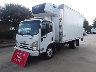 Isuzu NPR 16 ft Refrigerated Truck - 215HP, 6 Speed Automatic, Liftgate