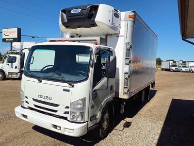 Isuzu NPR 16 ft Refrigerated Truck - 215HP, 6 Speed Automatic, Liftgate