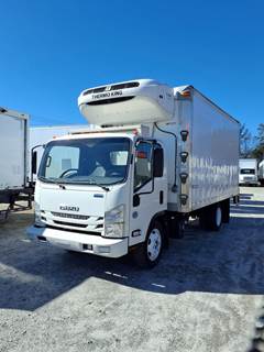 Isuzu NPR 16 ft Refrigerated Truck - 215HP, 6 Speed Automatic, Liftgate