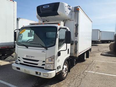 Isuzu NPR 16 ft Refrigerated Truck - 215HP, 6 Speed Automatic, Liftgate