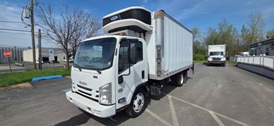 Isuzu NPR 16 ft Refrigerated Truck - 215HP, 6 Speed Automatic, Liftgate