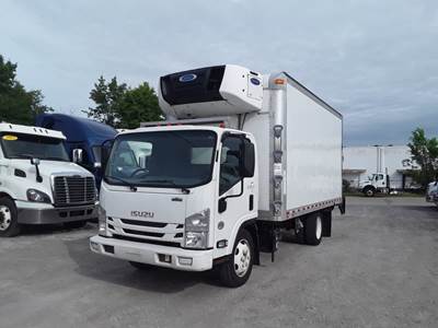Isuzu NPR 16 ft Refrigerated Truck - 215HP, 6 Speed Automatic, Liftgate