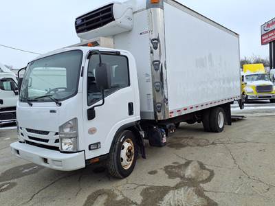 Isuzu NQR 18 ft Refrigerated Truck - 215HP, 6 Speed Automatic, Liftgate