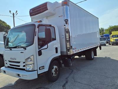 Isuzu NQR 18 ft Refrigerated Truck - 215HP, 6 Speed Automatic, Liftgate
