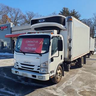 Isuzu NRR 16 ft Refrigerated Truck - 215HP, 6 Speed Automatic
