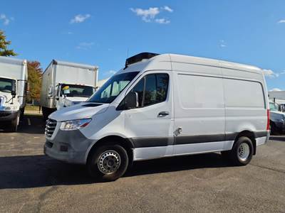 Mercedes-Benz Sprinter 2500 Refrigerated Truck - 188HP, 5 Speed Automatic