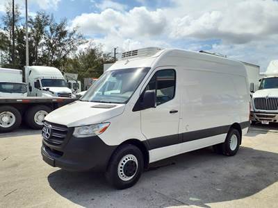 Mercedes-Benz Sprinter 3500 Refrigerated Truck - 188HP, 5 Speed Automatic