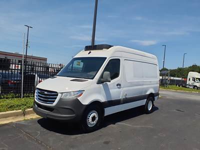 Mercedes-Benz Sprinter 3500 Refrigerated Truck - 188HP, 5 Speed Automatic