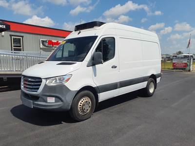 Mercedes-Benz Sprinter 3500 Refrigerated Truck - 188HP, 5 Speed Automatic